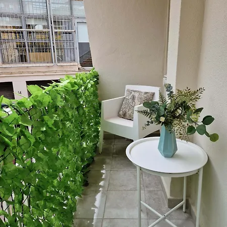 Virgen De Gracia Apartments Malaga Exterior photo