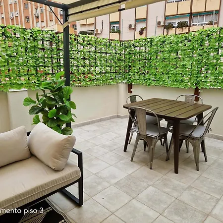 Virgen De Gracia Apartments Malaga Room photo