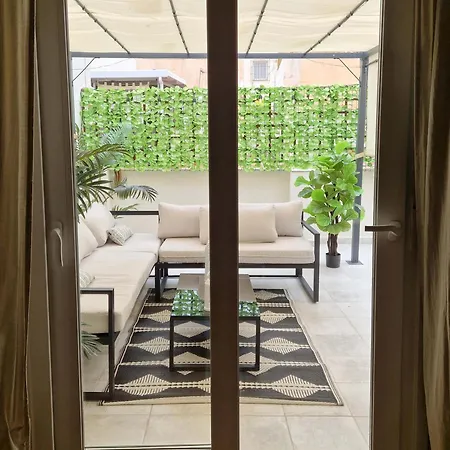 Virgen De Gracia Apartments Malaga Room photo